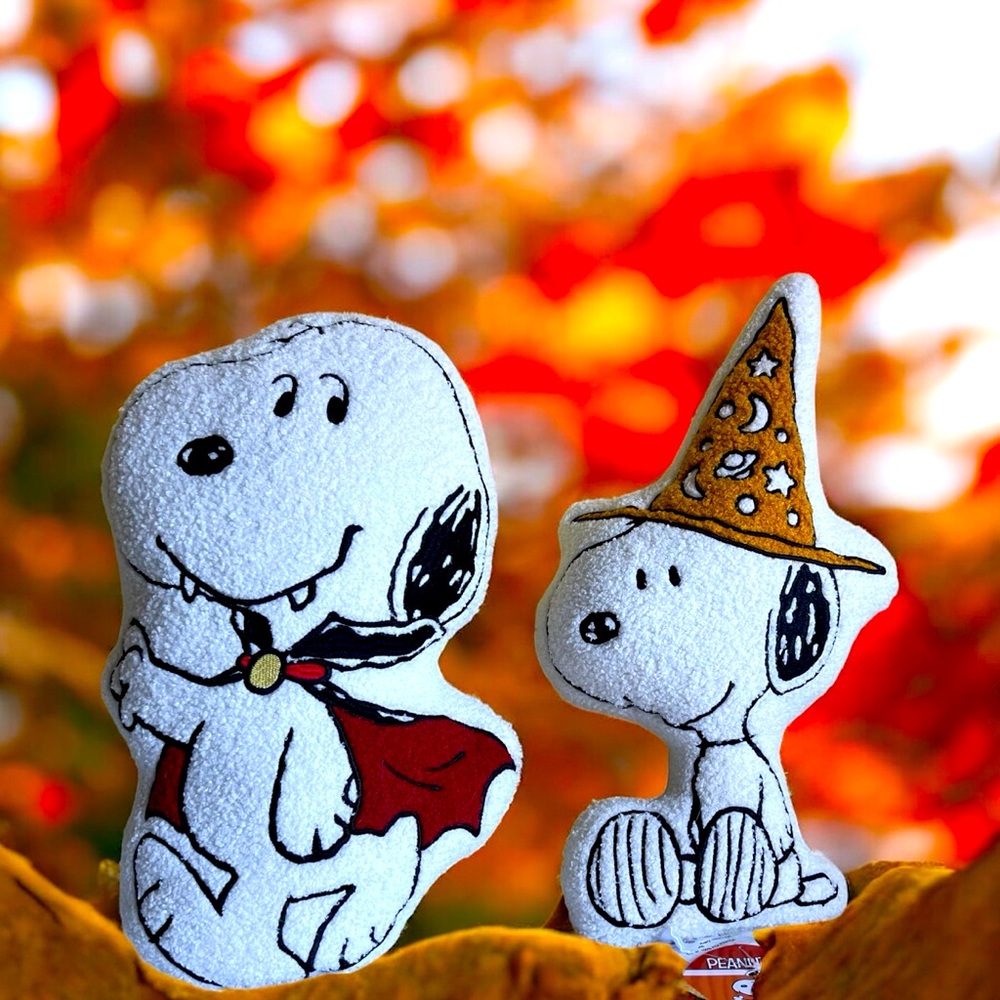 Set of 2 Peanuts Snoopy Sherpa Pillows Fall Holiday Halloween NWT